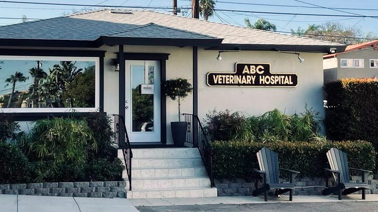 ABC Veterinary Hospital Pacific Beach building